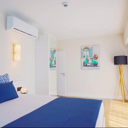 Aparthotel For Batumi Orbi City Exterior photo