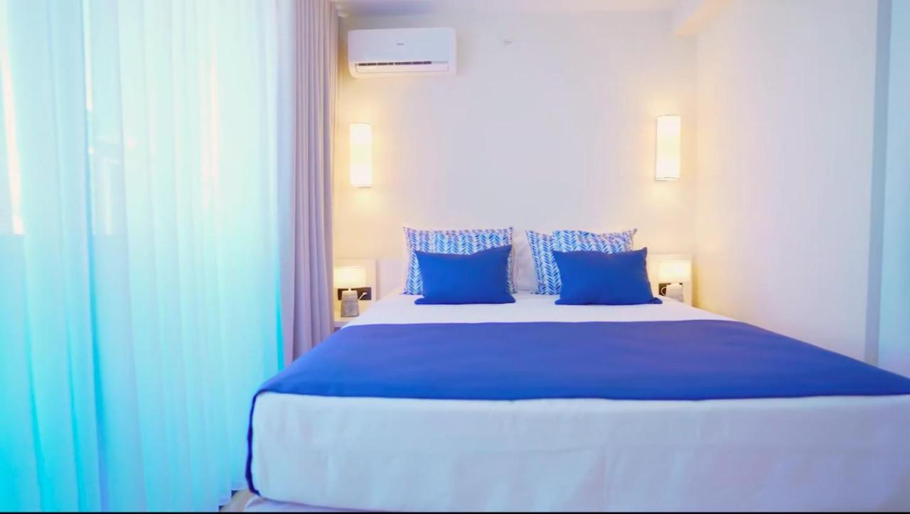 Aparthotel For Batumi Orbi City Exterior photo